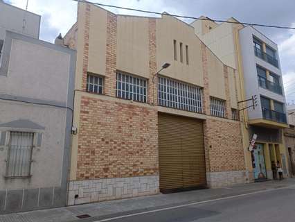 Nave industrial en alquiler en Amposta
