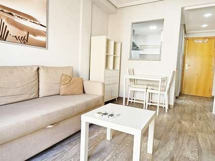 Apartamento en alquiler en Alicante