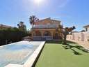 Chalet en venta en Sant Vicent del Raspeig