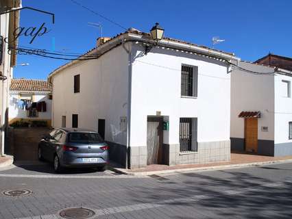 Villa en venta en Arcas del Villar, rebajada