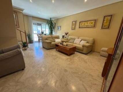 Dúplex en venta en Badajoz