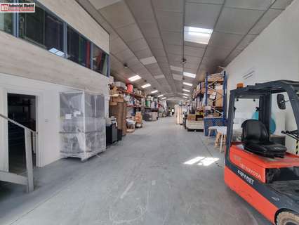 Nave industrial en venta en Loeches