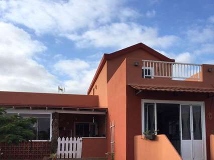 Villa en venta en La Oliva zona Villaverde, rebajada