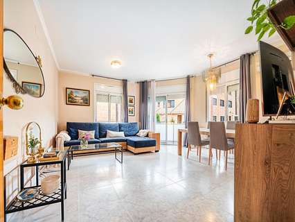 Piso en venta en Santa Perpètua de Mogoda