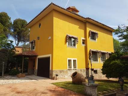 Chalet en venta en Villalbilla