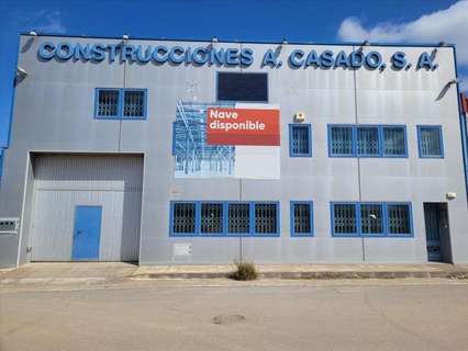 Nave industrial en venta en Cáceres