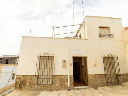 Casa en venta en Alhabia