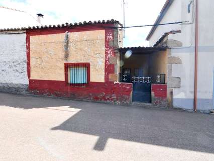 Casa en venta en Villar de Ciervo, rebajada