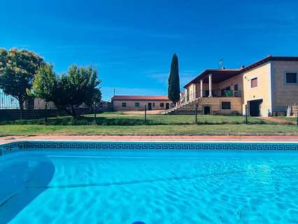 Chalet en venta en Ledesma