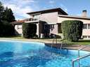 Villa en venta en Teo