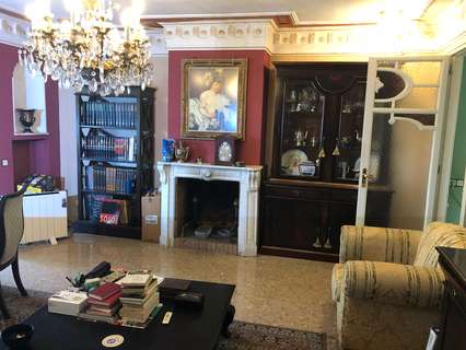 Casa en venta en Esplugues de Llobregat