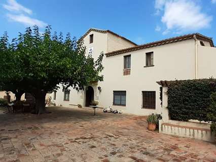 Casa rústica en venta en Tiana