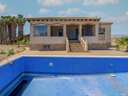 Chalet en venta en Catral