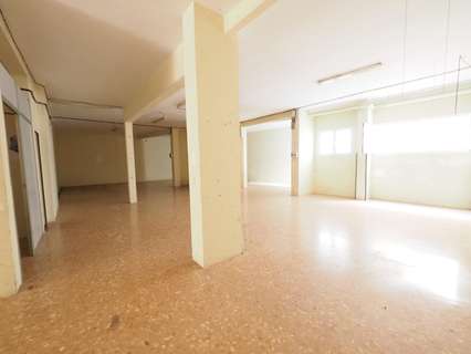 Local comercial en venta en Cornellà de Llobregat
