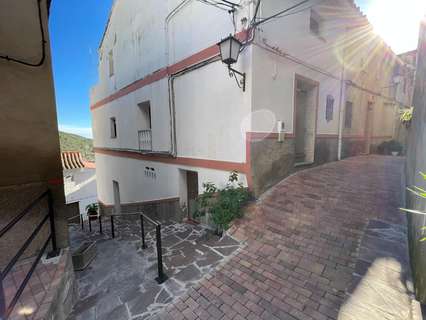 Casa en venta en Eslida rebajada