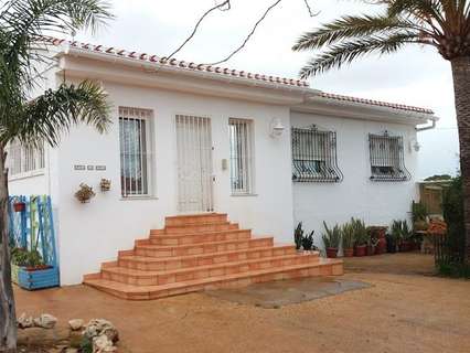 Villa en venta en Dénia zona La Pedrera, rebajada
