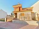 Chalet en venta en Ceutí