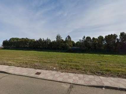 Parcela urbana en venta en Carranque