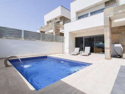 Casa en venta en San Miguel de Salinas rebajada