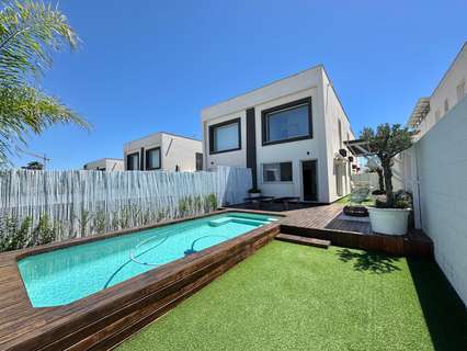 Casa en alquiler en Santa Pola zona Gran Alacant rebajada