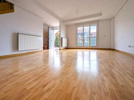 Villa en venta en Navarrete zona Calle Niabina, 26370