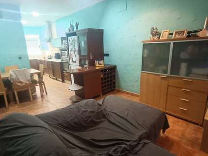 Villa en venta en Elda