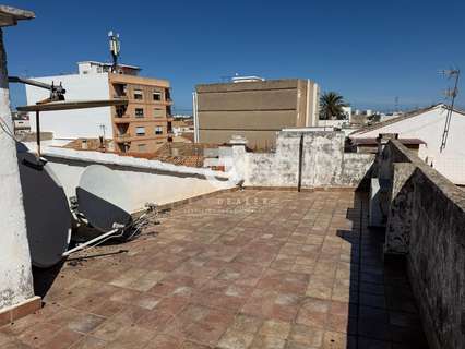 Casa en venta en Piles