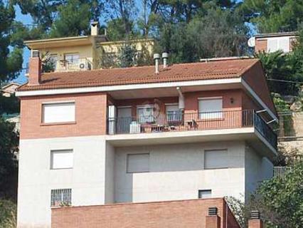 Chalet en venta en Corbera de Llobregat zona La Creu de l'Aragall