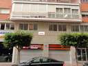 Local comercial en alquiler en Almería