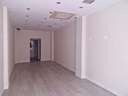 Local comercial en alquiler en Almería