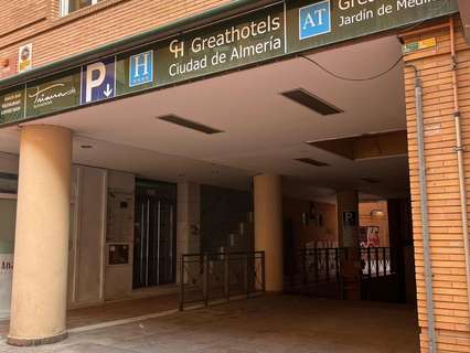 Plaza de parking en venta en Almería