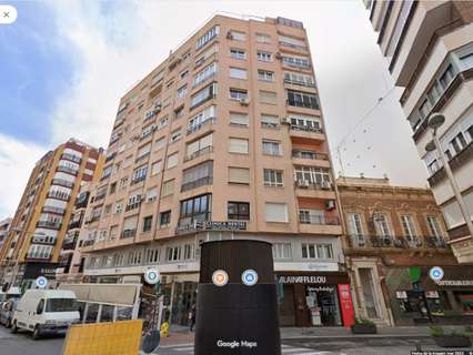 Piso en venta en Almería