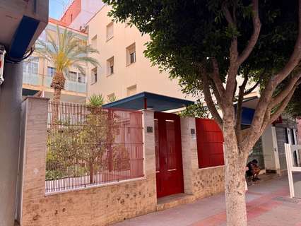 Piso en venta en Almería