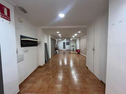 Local comercial en alquiler en Alzira