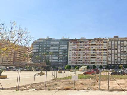 Parcela urbana en venta en Alzira