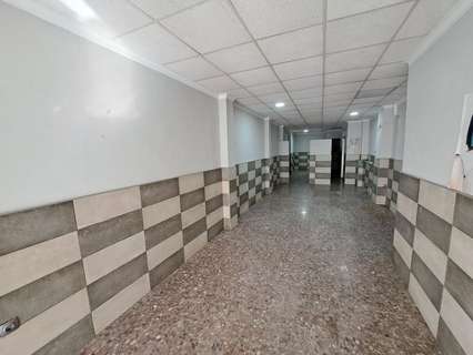 Local comercial en alquiler en Alzira