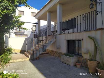 Casa en venta en Castellnovo, rebajada