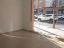 Local comercial en venta en Valencia zona Arrancapins, rebajado