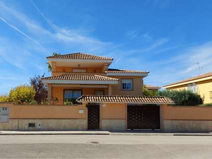 Villa en venta en La Pobla de Vallbona