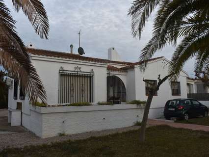 Villa en venta en Deltebre, rebajada