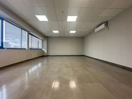 Nave industrial en alquiler en Camargo zona Igollo de Camargo