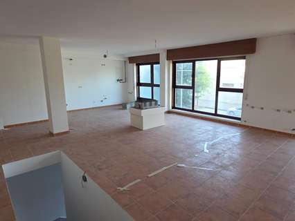 Local comercial en venta en Santiago de Compostela rebajado