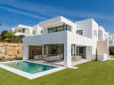 Chalet en venta en Estepona