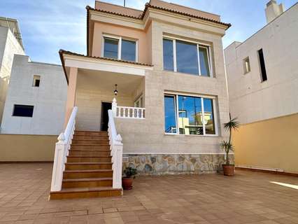 Casa en venta en Orihuela zona Orihuela-Costa rebajada