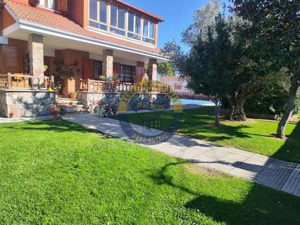 Chalet en venta en Valdefresno