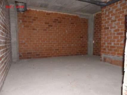 Local comercial en alquiler en San Andrés del Rabanedo zona Villabalter