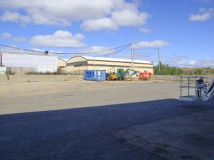 Nave industrial en venta en Valdefresno