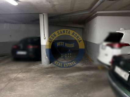 Plaza de parking en venta en León