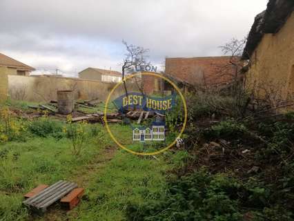 Parcela urbana en venta en Villaturiel