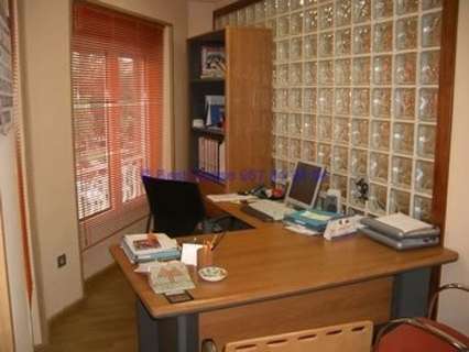 Oficina en venta en León, rebajada